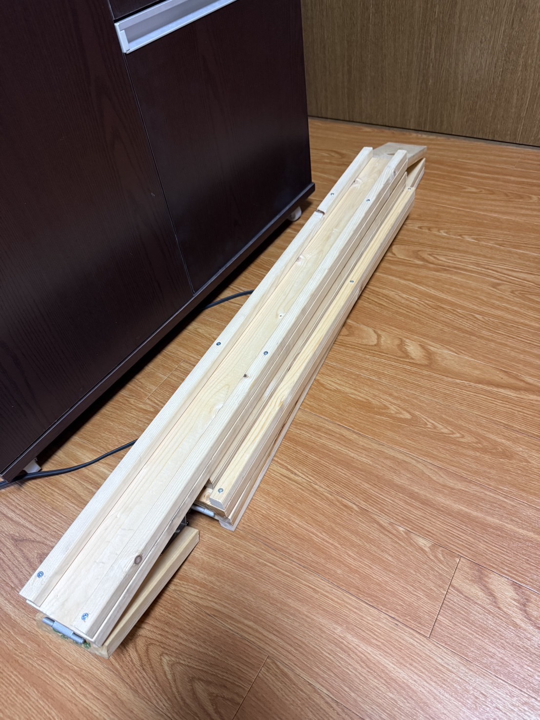 車椅子用スロープ 収納状態